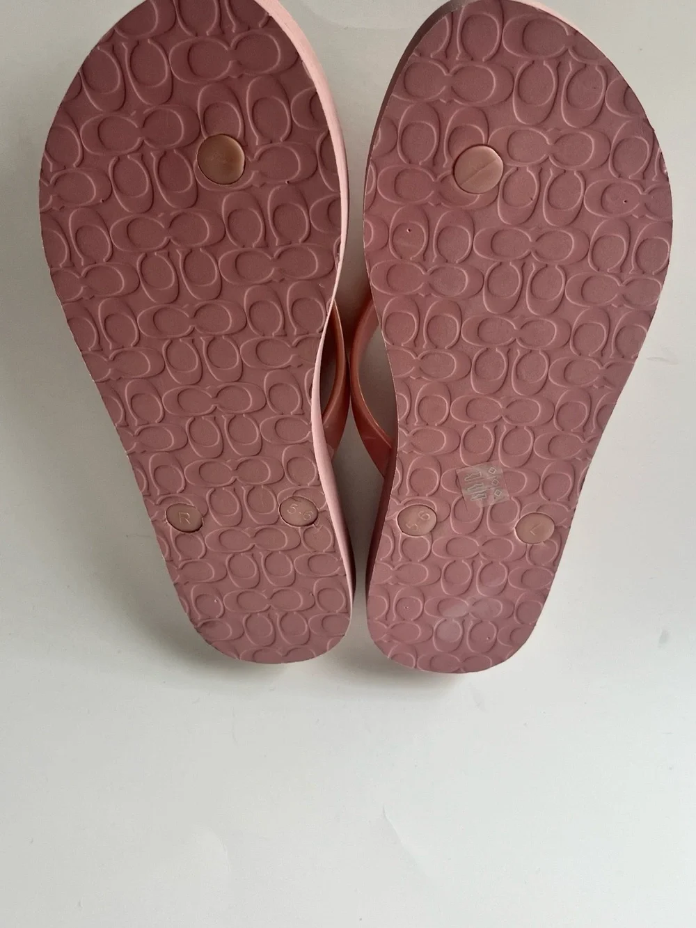 Coach women flip